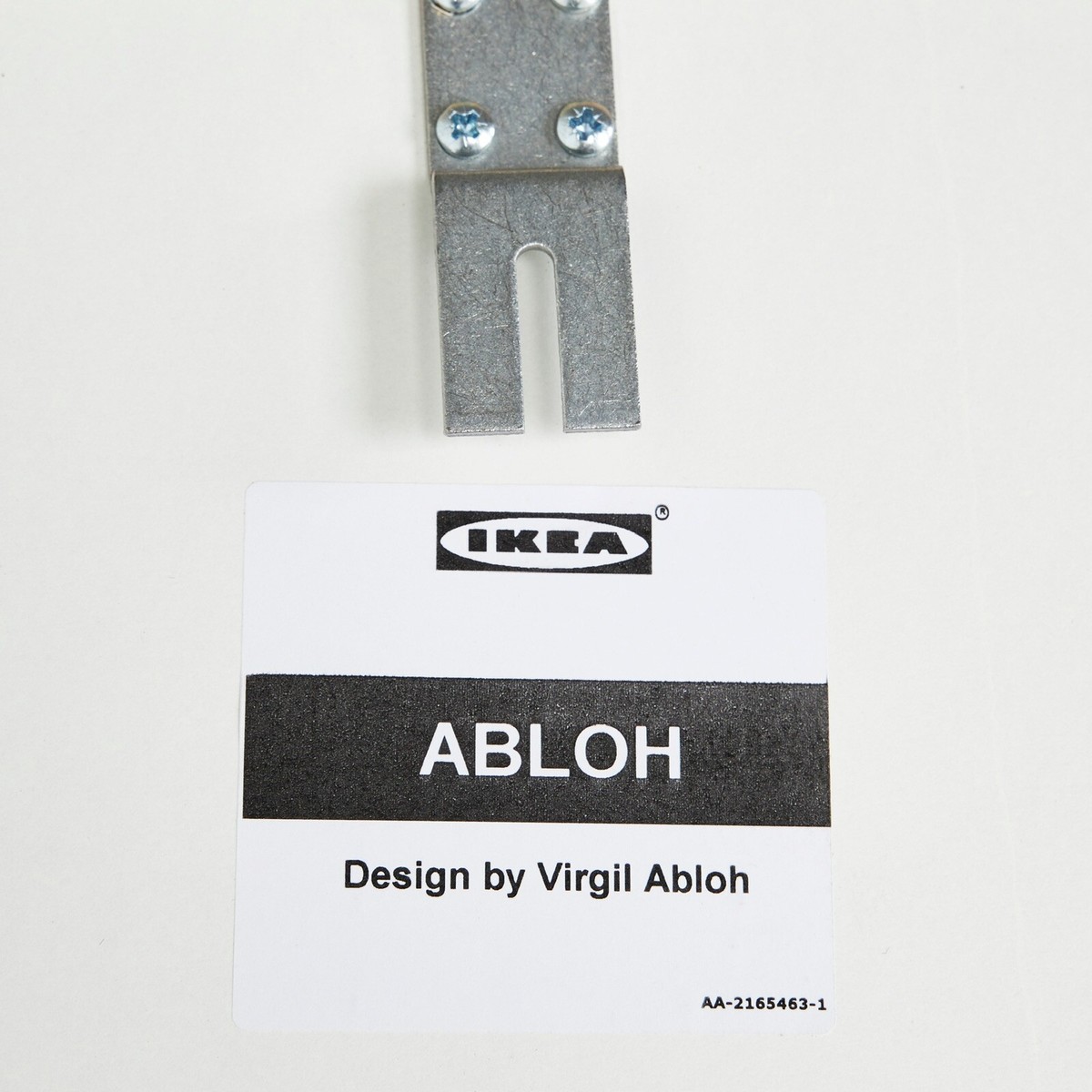 IKEA X OFF WHITE DISTORTION MIRROR “MARKERAD” VIRGIL ABLOH