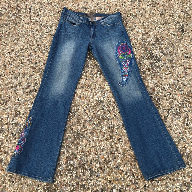 Hippie brand Jeans Flare Leg Embroidered Paisley Patches Womens Juniors