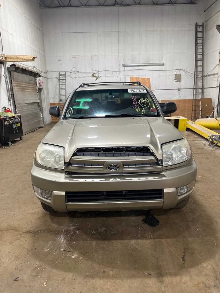 Alternador usado se adapta a: Toyota 2004 4 corredores 130 amp 6 cilindros grado A Foto 2 de 4