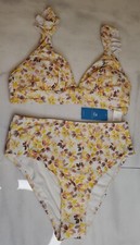 NWT Cupshe Womens Two Piece Swimsuit Size Medium White Yellow Orange Brown Flora