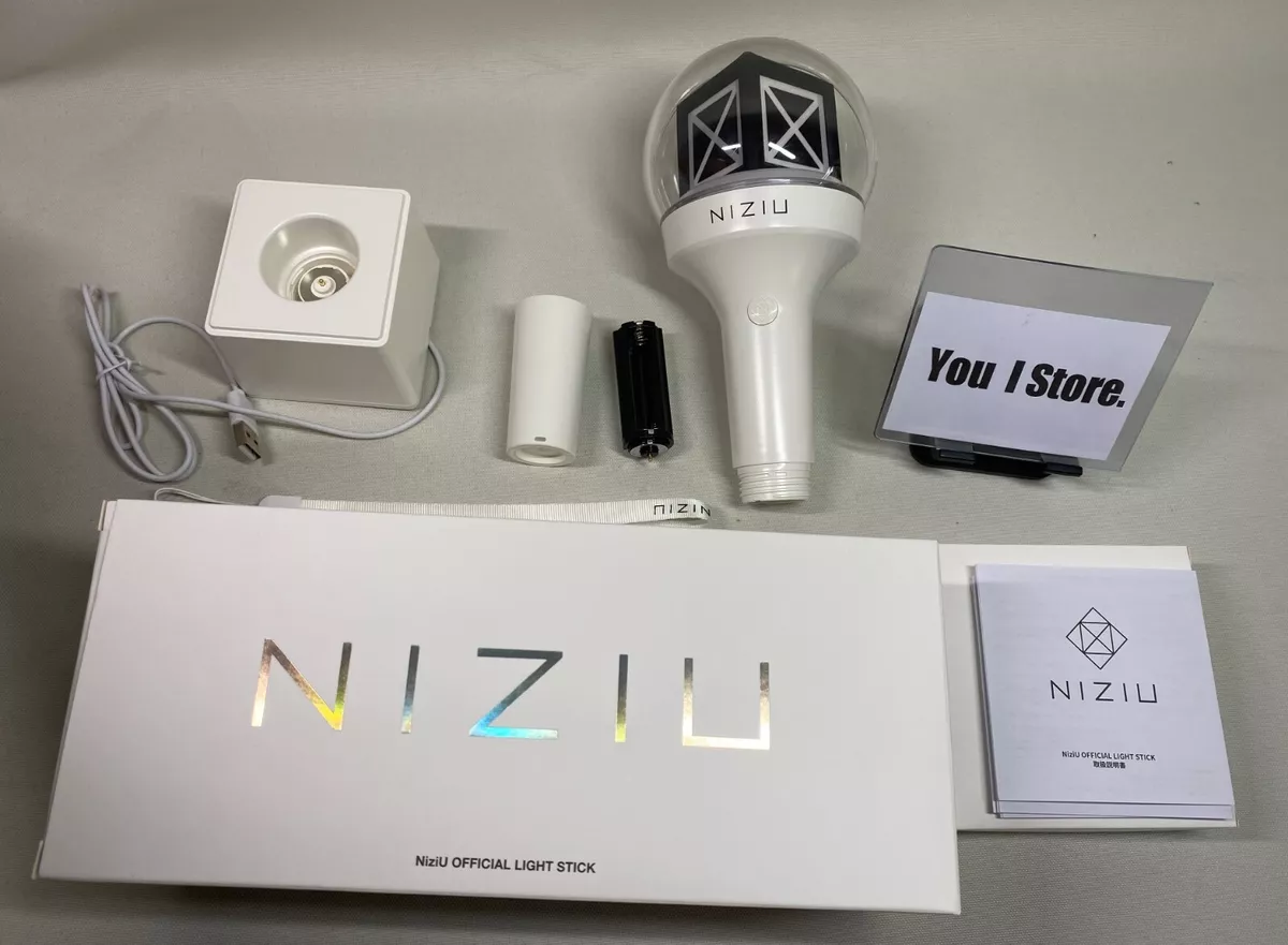 アイドルグッズＮiziＵ　light stick