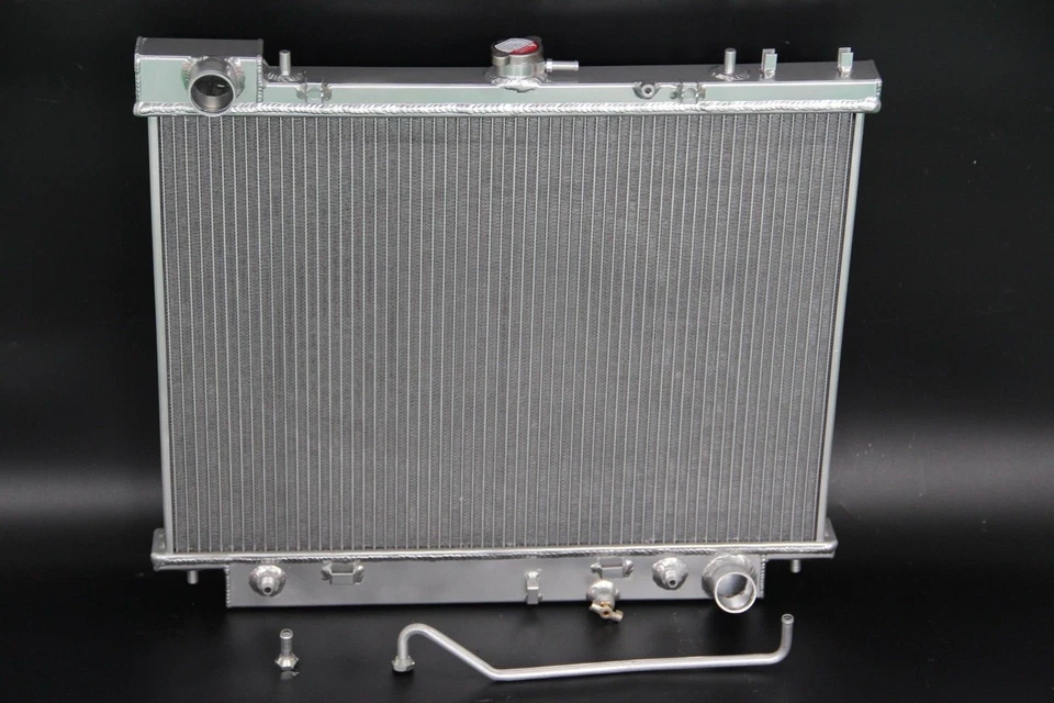 Radiador de aluminio CC2195 Apto para Isuzu Rodeo Sport Amigo Honda Passport 3.2L V6 Foto 2 de 4