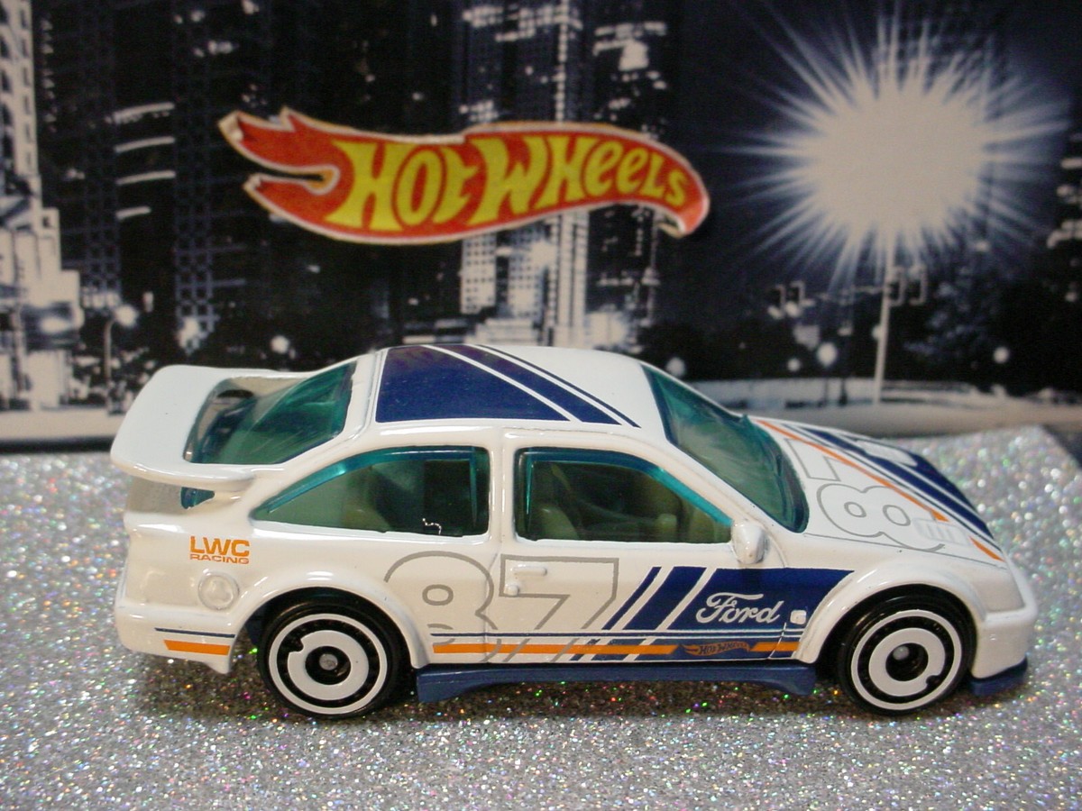 2025 NIGHTBURNERZ Exclusive '87 FORD SIERRA COSWORTH☆white;blue