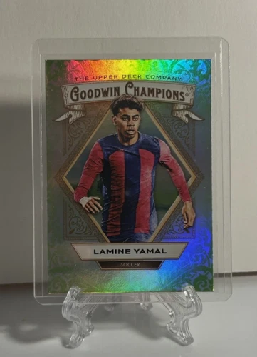 Upper Deck 2025 Goodwin Champions Lamine Yamal Neon Green Rainbow #19 Soccer