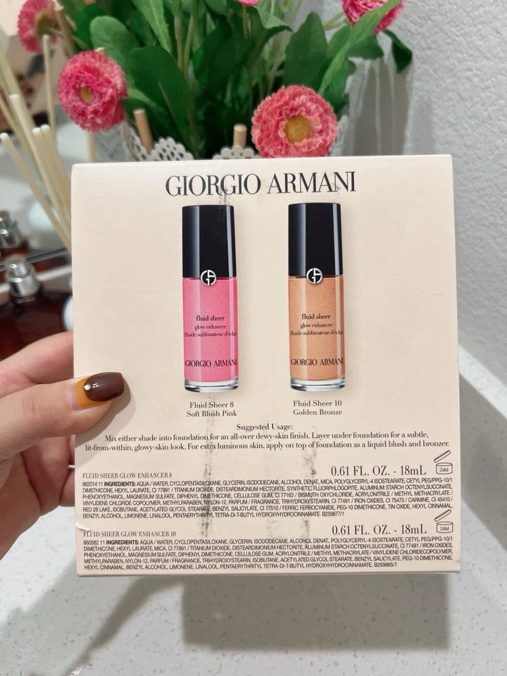 Giorgio Armani Fluido Brillo Transparente 2 piezas AET #8 Rubor Suave Rosa y #10 Bronce Dorado Foto 2 de 4