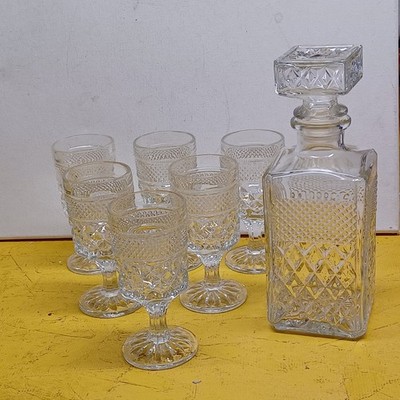 wexford mcm anchor hocking decanter & Stopper 6 Stemed Footed drink Bar glasses