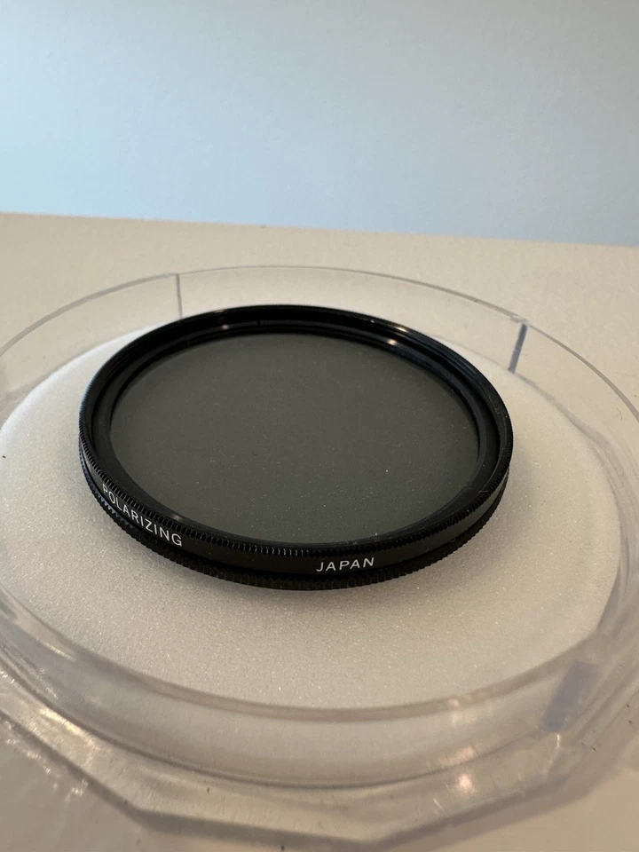 Vintage Vivitar 55mm Circular Polarizer Photography Filter w/Case Made in Japan - Image 2 of 3