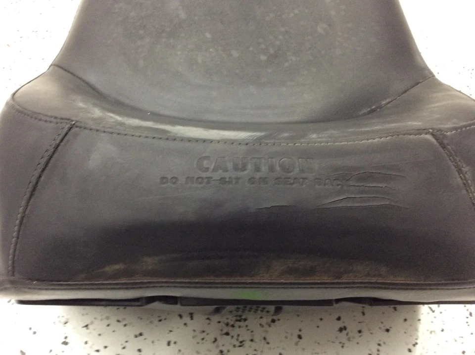 Arctic Cat Front Seat Saddle Assembly Black 14-15 T570 Lynx 570 OEM 5706-553 Foto 4 de 4