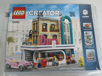 lego set 10260