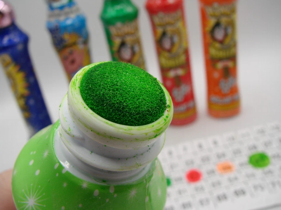 Lot 7 Large Bingo Brite Ink Daubers Markers Blue Green Orange Purple 110mL Brigh - Image 4 of 4