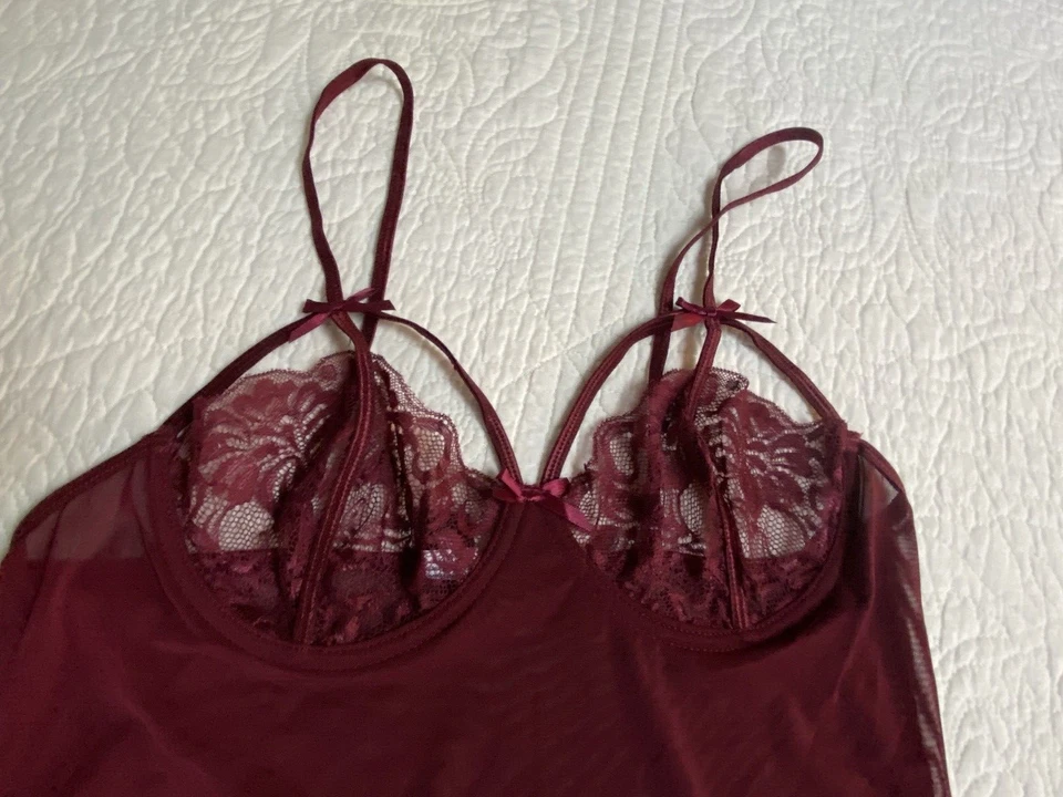 Elegante Momentos San Valentín Camisola Vino Con Alambres Talla Grande Foto 3 de 4