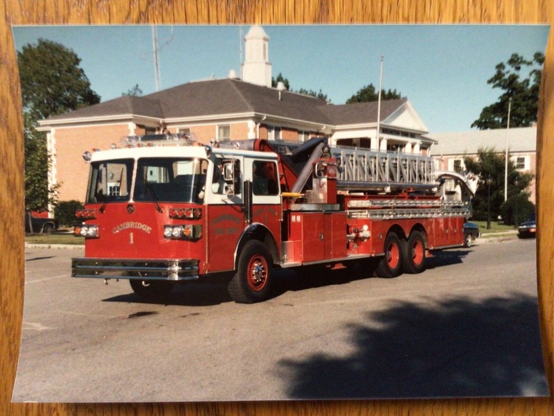 Cambridge, MA FD Aerial Tower 1 Photo - 1979 Sutphen 100 Ft Mid-Mount Tower