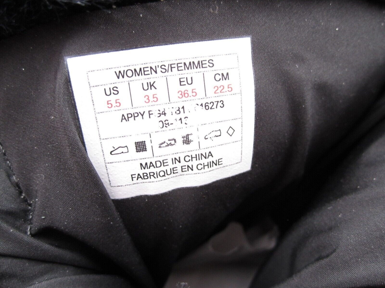 Women's The North Face Goose Down Nutse Fur IV Winter Black Botts Sz 5.5US thumbnail 10