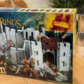 LEGO The Battle Of Helm's Deep Set #9474-1 NEW SEALED IN BOX