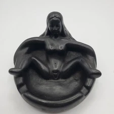 Black Vintage Nude Naked Lady Rare Cigarette Smoking Resin Ashtray Collectible