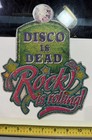 VINTAGE DISCO IS DEAD ROCK IS ROLLING T SHIRT TRANSFER DISPLAY GLITTER — photo 1