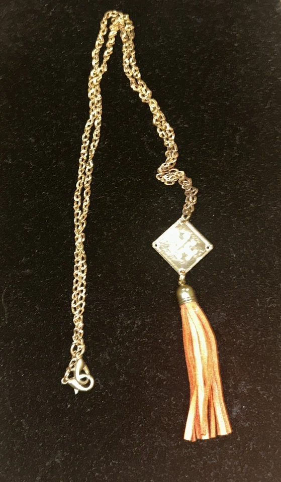 Tory Burch Pendant Logo And Leather Tassel Gold Tone 34” Long Necklace - Image 3 of 3