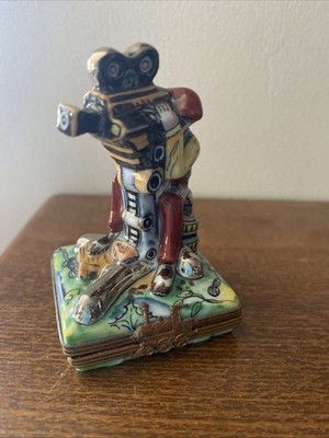 Limoges France, Peint Main Movie Cameraman Trinket Box