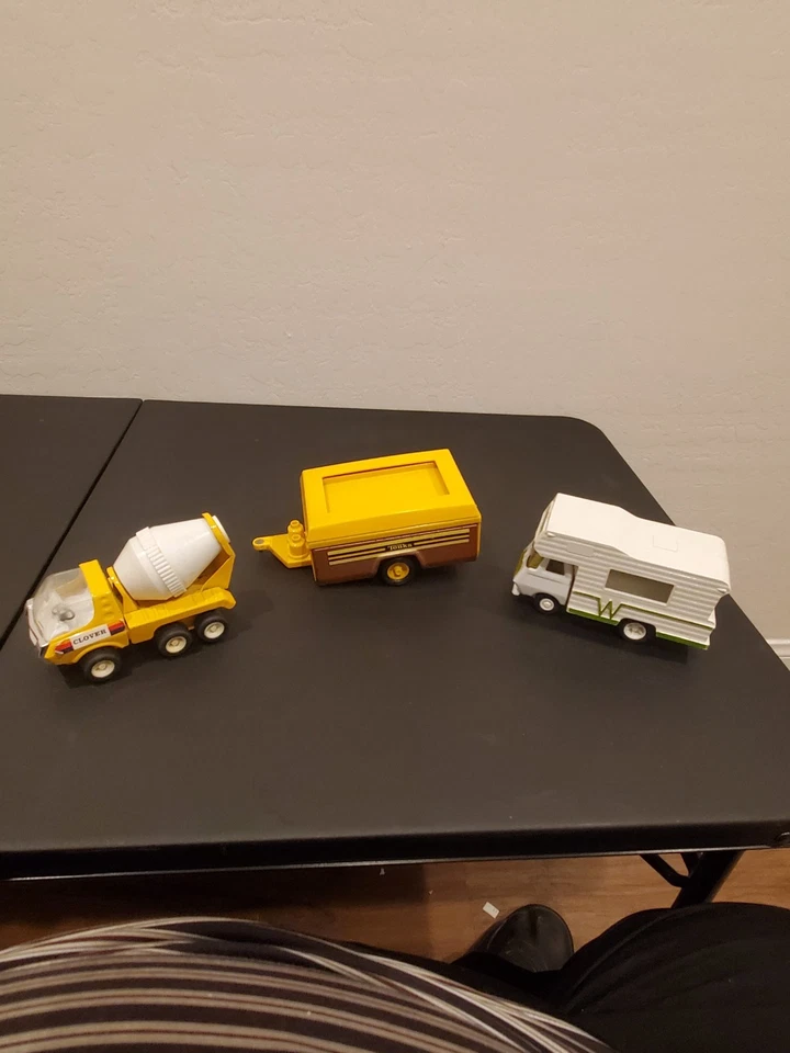 Mini pequeño lote vintage Tonka/Buddy L 7 piezas incluyendo Winnebago, camión de cemento Foto 2 de 4