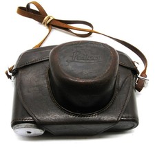Leica Leitz Wetzlar Germany Leather Camera Case w/Strap  1/4 Screw Good Cond