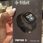 Fitbit Versa 3 GPS Smartwatch Black 40mm Aluminum Case Silicone Band 4GB — photo 2