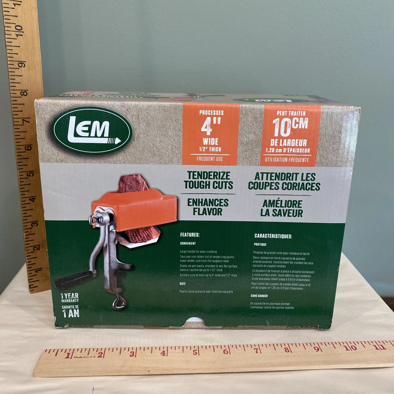 LEM Clamp-On Meat Tenderizer (processes 1/2" thick, 4" wide) New in Box Model656
Opens in a new wind