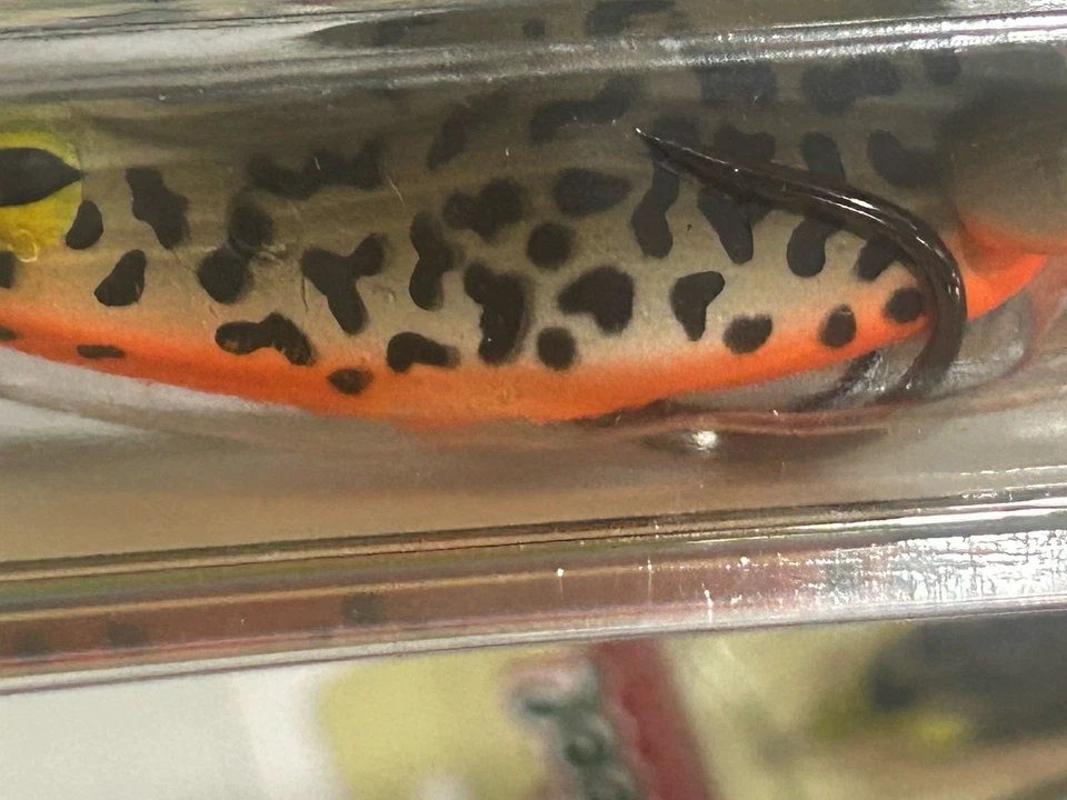 LOTE DE 2 SEÑUELOS COLOR VIENTRE NARANJA Teckel Honker Topwater Frog ENVÍO GRATUITO Foto 2 de 3