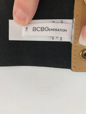 BCBGeneration WAIST BELT QUILTED FAUX LEATHER BLACK ELASTIC GOLD BUCKLE SIZE M/L BCBGeneration Black Faux Leather Gold Circles Elastic Belt  main image 4