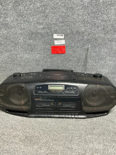 Daewoo ACD-4310 Portable CD Radio Cassette Recorder in Black – For Parts Only * - Picture 18 of 18