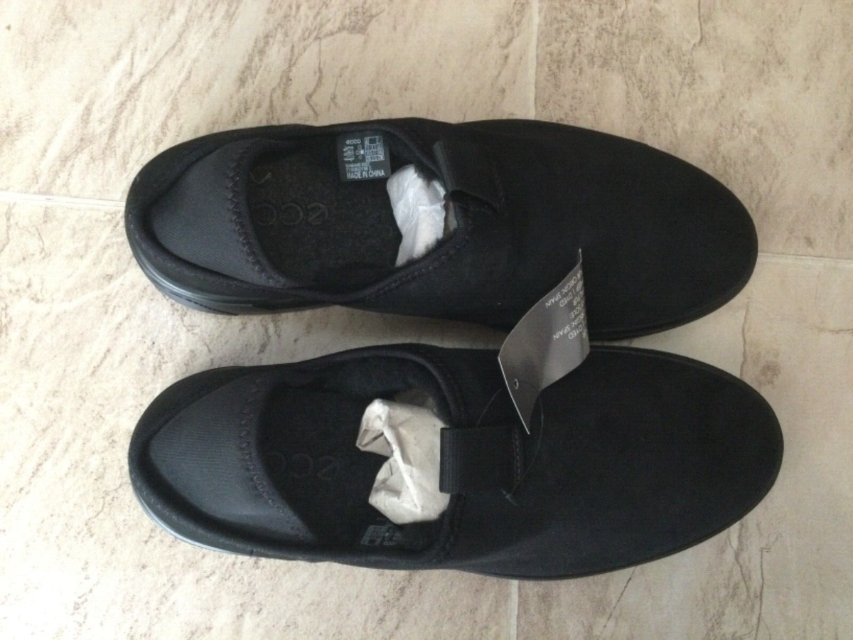 ECCO Easy Hugge Genuine Shearling Slippers (Unisex) Women main image 4