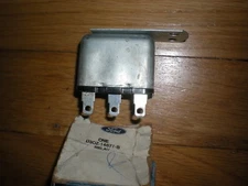 NOS 1973 1974 1975 1976 FORD TORINO POWER DOOR LOCK RELAY