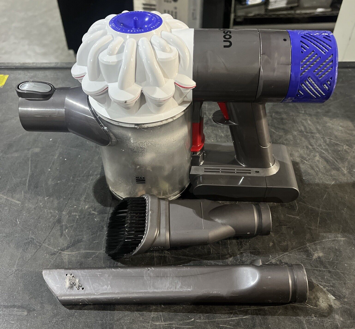 ダイソン 掃除機 Dyson SV07 V6 Cord Free Pro DYSON V6 CORD-FREE PRO SV07 VACUUM CLEANER | eBay