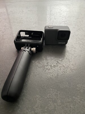 GoPro HERO7 Silver 12 MP Action Camera - wie NEU!!