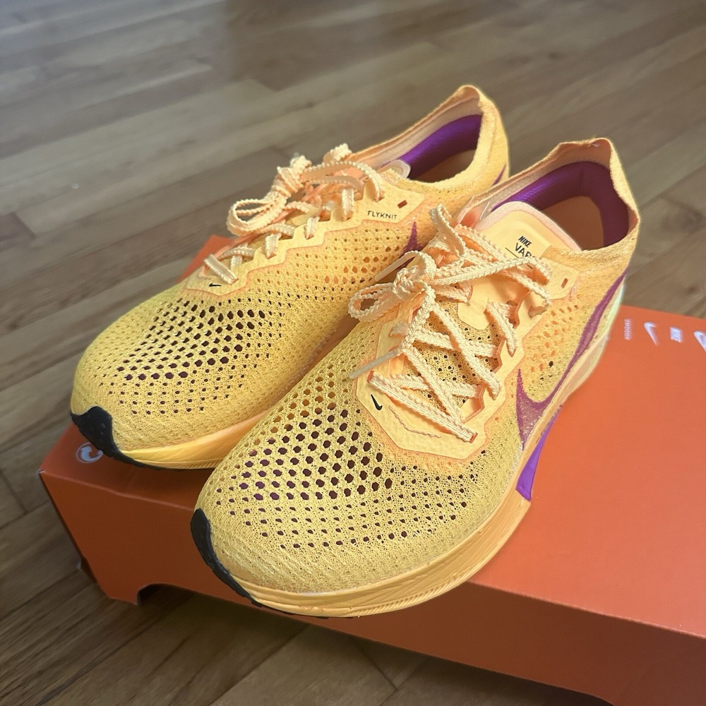 Nike ZoomX VaporFly Next% 3 Laser Orange size 8.5 running shoes