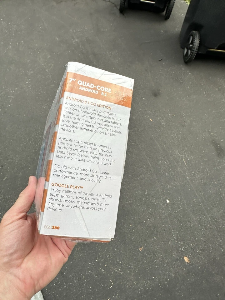 acer 7”  quadcore tablet with android 8.1 go edition Brand New Sealed - Image 4 of 4