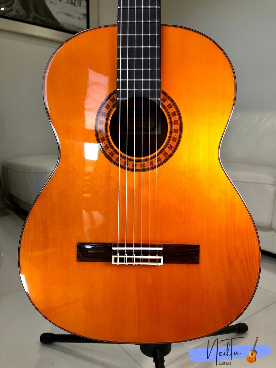 Kawai G 180 Hand Made Classical Guitar
