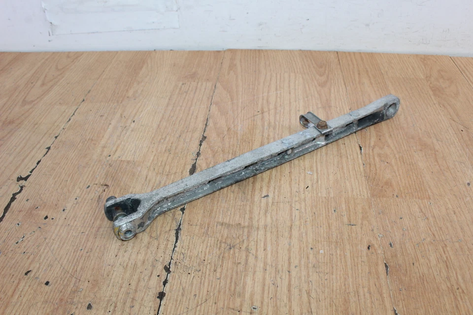 1984 Honda Interceptor VF750F задний тормоз стойка/звено крутящего момента - Изображение 2 из 4