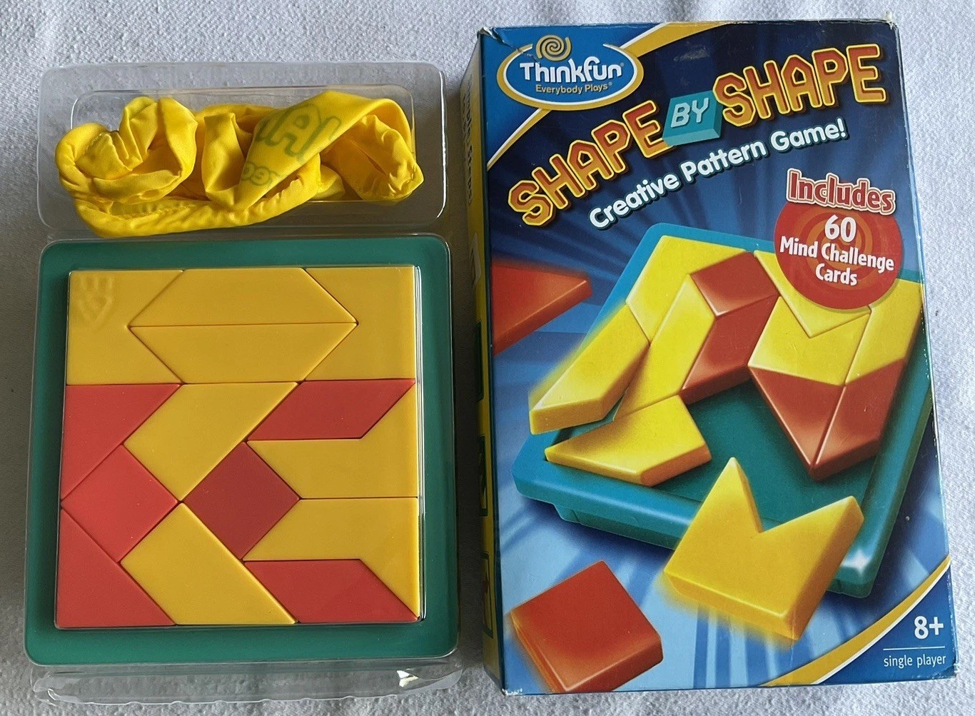 Rare ThinkFun “Shape by Shape” Creative Pattern Logic Game **Complete**