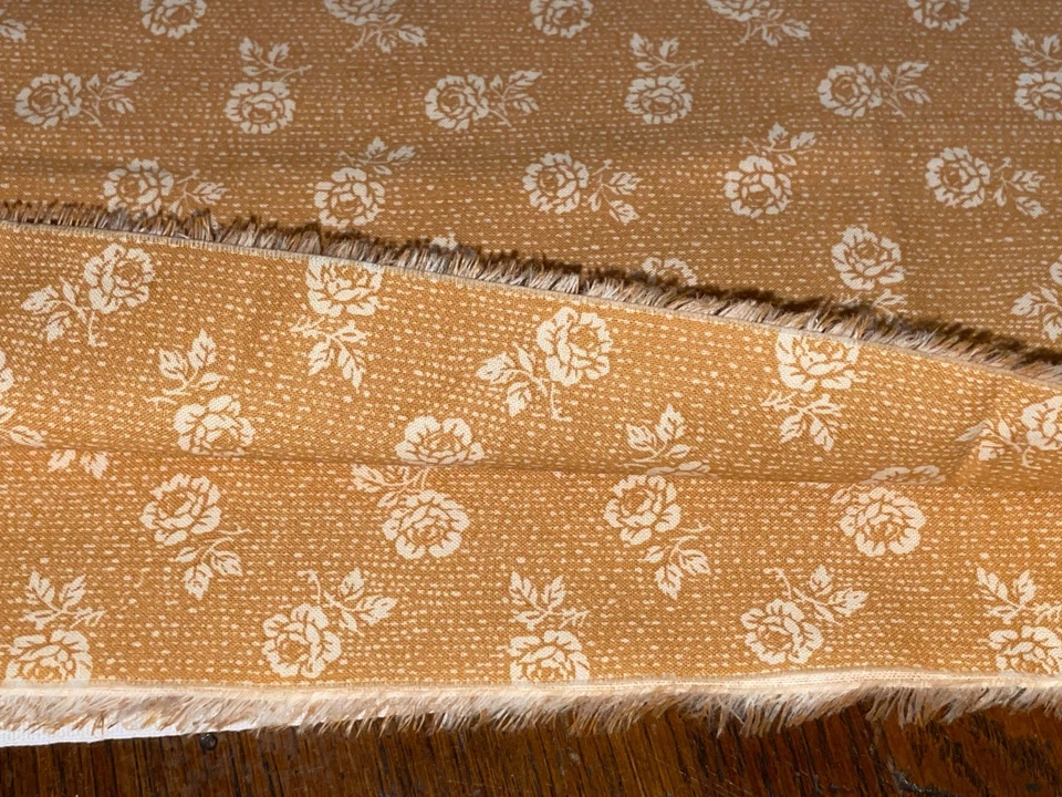 1/2+ Yd Vintage White Roses on Golden Yellow Background Cotton Fabric 21" X 43" - Image 2 of 4