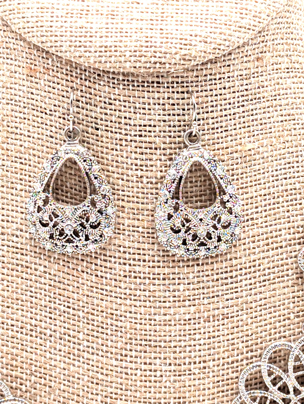 Flower Shaped Silver Tone Statement Necklace with… - image 2