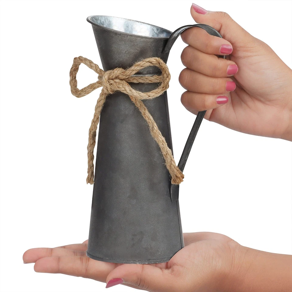 Rustikale Deko Milchkannen aus Metall (2 Stück) - B8.3 x H20 cm - Bild 2 von 4