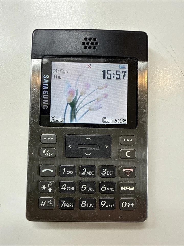 Samsung SGH P300 Silver Vintage Mobile Phone Working, photo 1 of 5