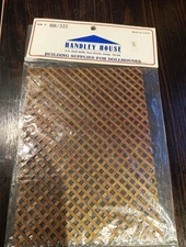 New in Package Dollhouse Miniature Natural Wood Lattice Oak Handley House HH/322