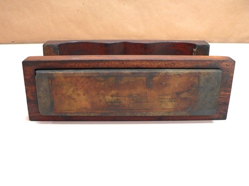 Vintage Oil Stone/Sharpening Stone in Wood Box