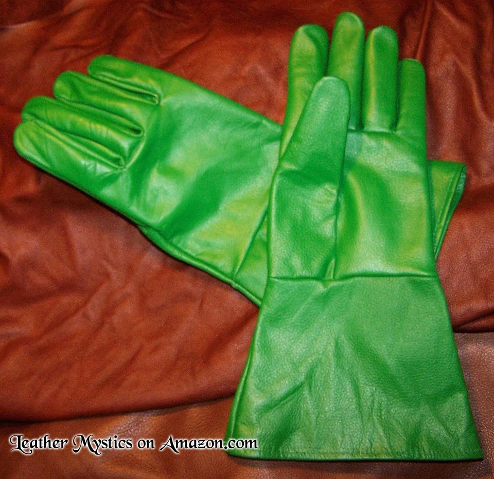 Green Leather Gauntlet Gloves for Renaissance Faires, Cosplay, and Theater - Image 4 of 4