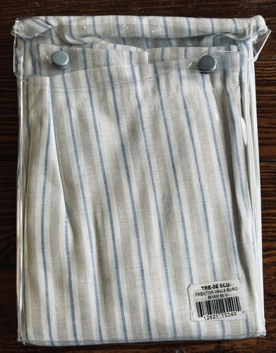 New Peacock Alley Trenton 28x28" Euro Sham - Picture 2 of 7