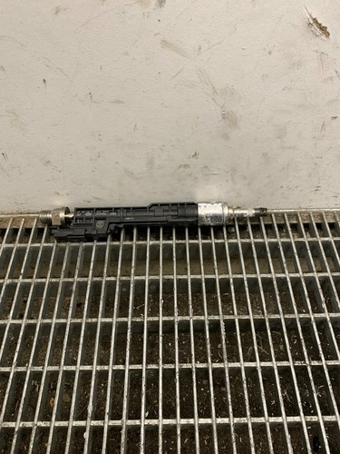 2016 BMW 3 F80 M3 Kraftstoffinjektor 13647639994 7639994 3,00 Benzin 317Kw