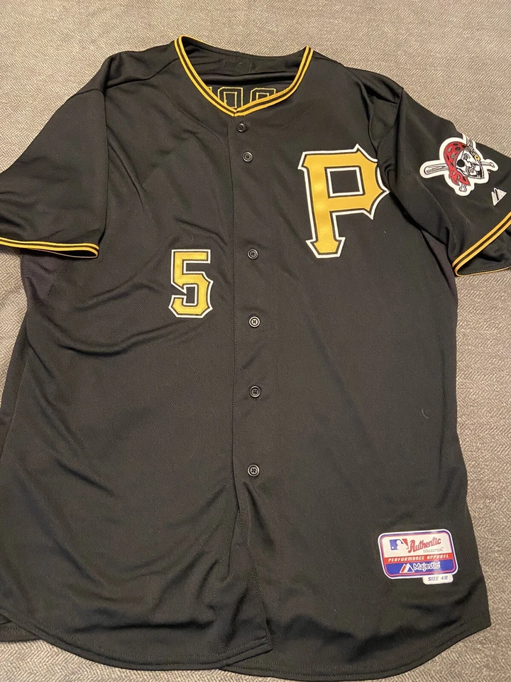 Josh harrison jersey pittsburgh pirates autographed! size 48 - Image 3 of 4