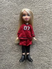 ?? Bratz Ice Hockey Canada Exclusive Cloe Doll ??