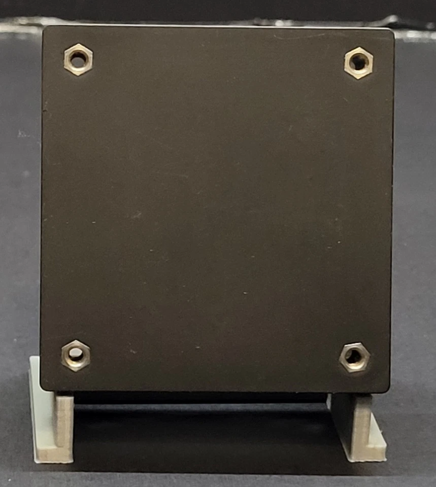 Convertidor Murata IRH-12/21 16-160v a 12v 20a Foto 3 de 3